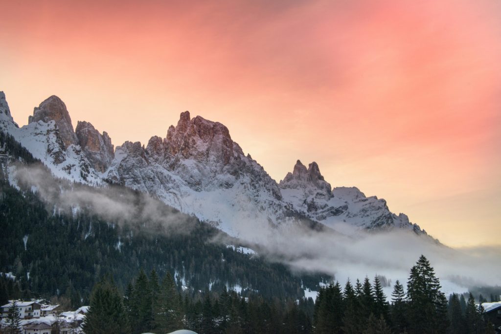 enrosadira of the dolomites 